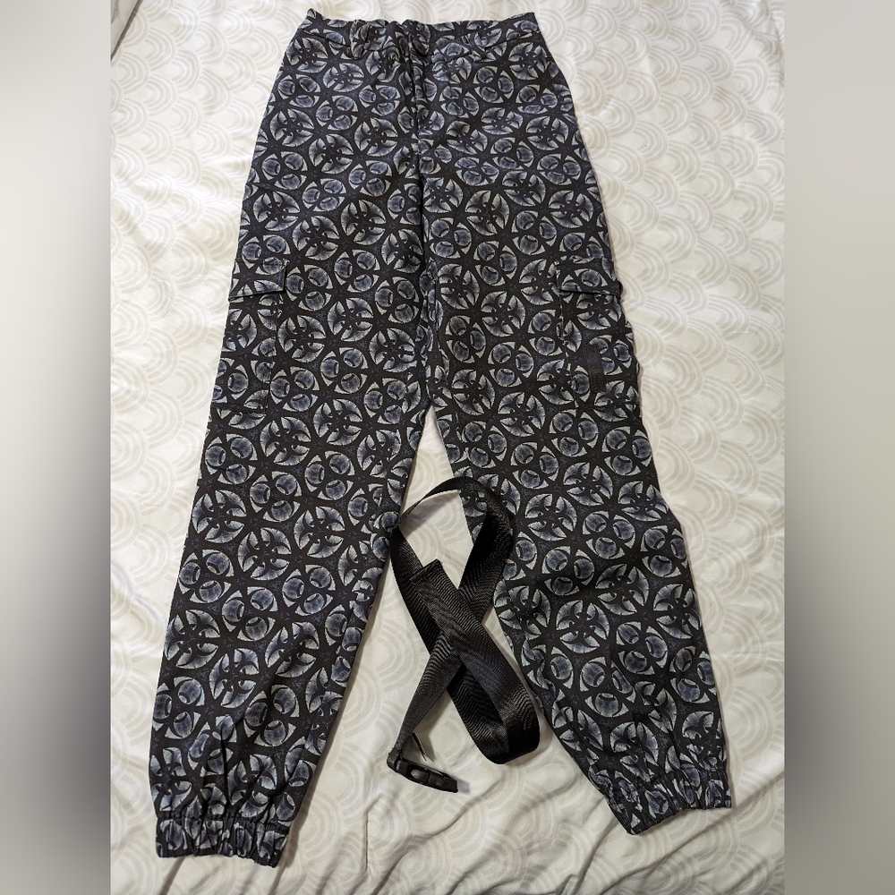 BIOHAZARD CARGO PANTS